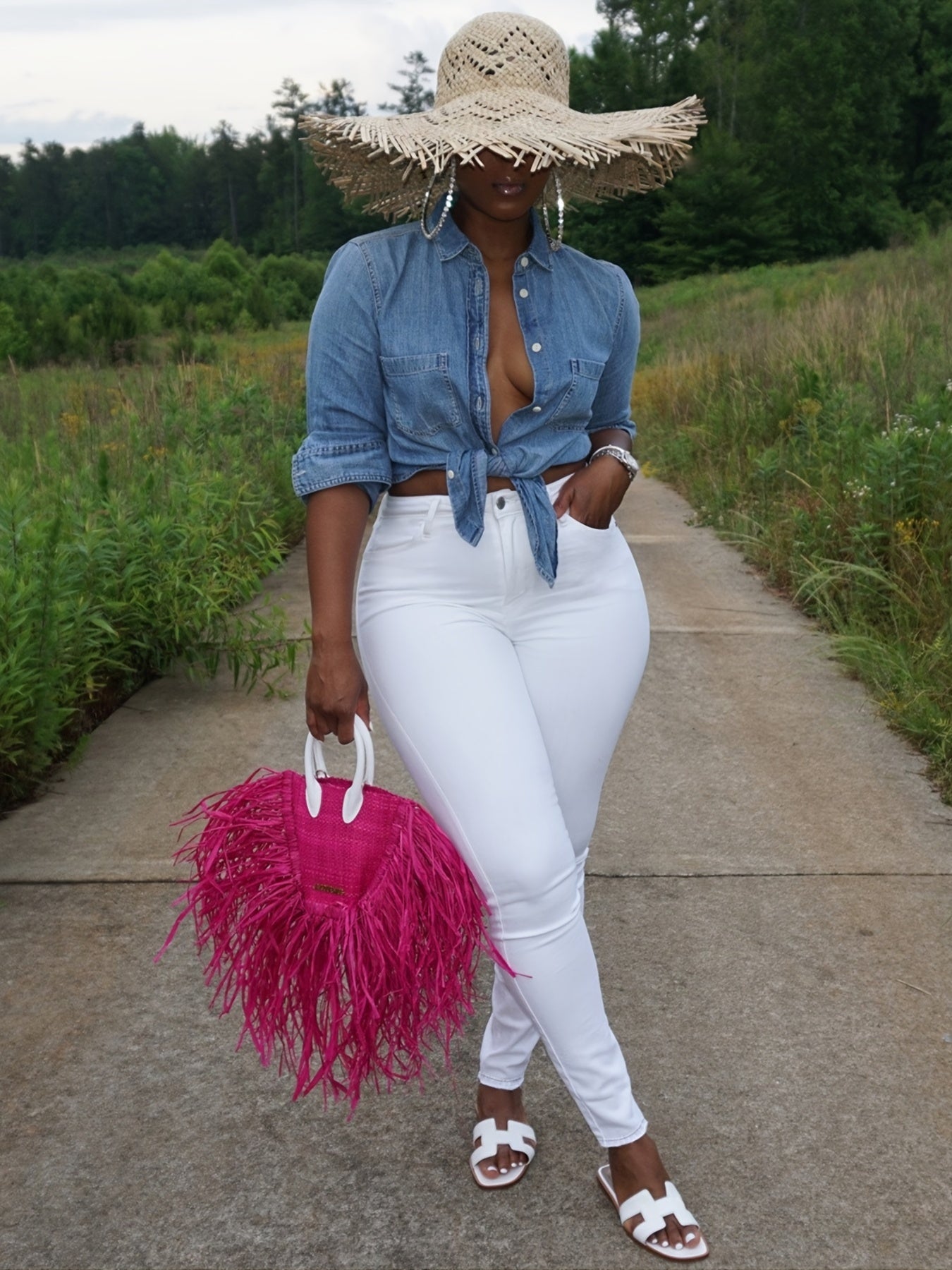 Essential White Jeans - High-Rise Slim Fit Design with Comfortable Stretch, Perfect for Casual Wear, Womens Denim